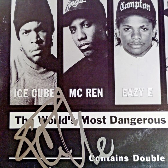 Ice Cube DJ Yella Signed NWA Greatest Hits Vinyl Record Album Beckett Autograph - Picture 7 of 14